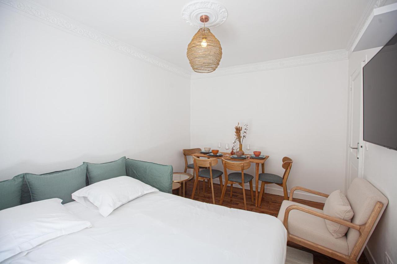 Eiffel Tower Rue Cler Apartment Paris Ngoại thất bức ảnh